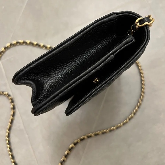 Chanel Caviar Quilted Wallet on Chain - Picture 5 of 9